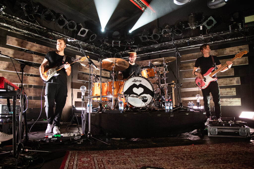 Schweizer Musikerin Stefanie Heinzmann während ihrer "All we need is love" Tour 2019 im Atelier in Luxemburg