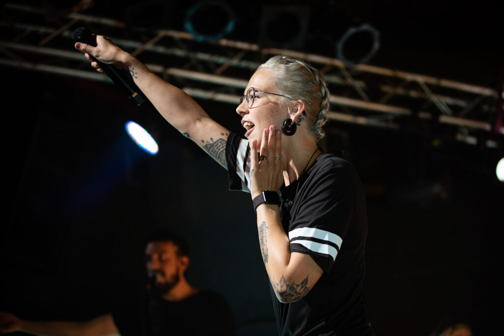 Schweizer Musikerin Stefanie Heinzmann während ihrer "All we need is love" Tour 2019 im Atelier in Luxemburg