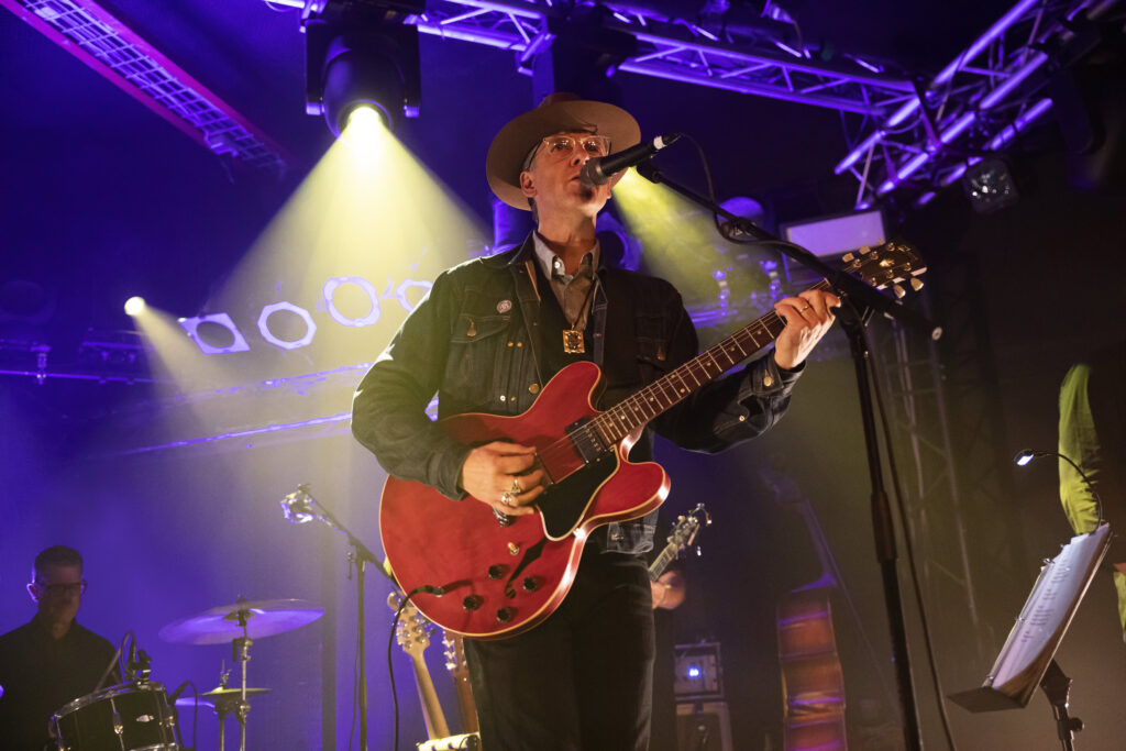 Calexico at den Atelier in Hollerich, Luxembourg. On Tour with Iron & Wine, November 06 2019