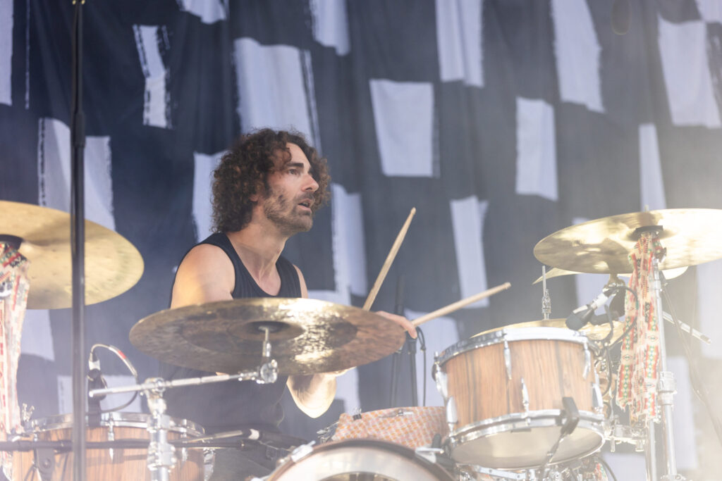 Andreas Nowak, Schlagzeuger der deutschen Pop-Rock-Band Silbermond, bei einem Open Air Konzert in neimënster in Luxemburg