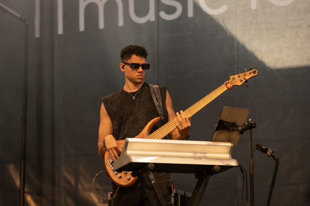 Laurent Louis, bass player for Joel Marques, Krick and Tali at Echterlive Music Festival