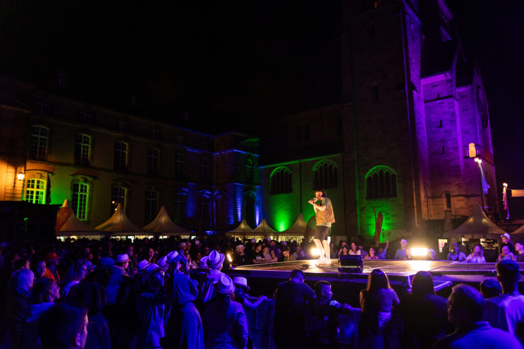 Luxembourgish musician Maale Gars on stage at Echterlive Music Festival