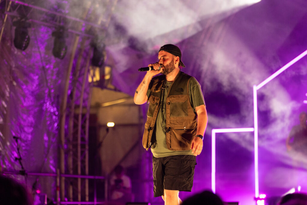 Luxembourgish musician Maale Gars on stage at Echterlive Music Festival