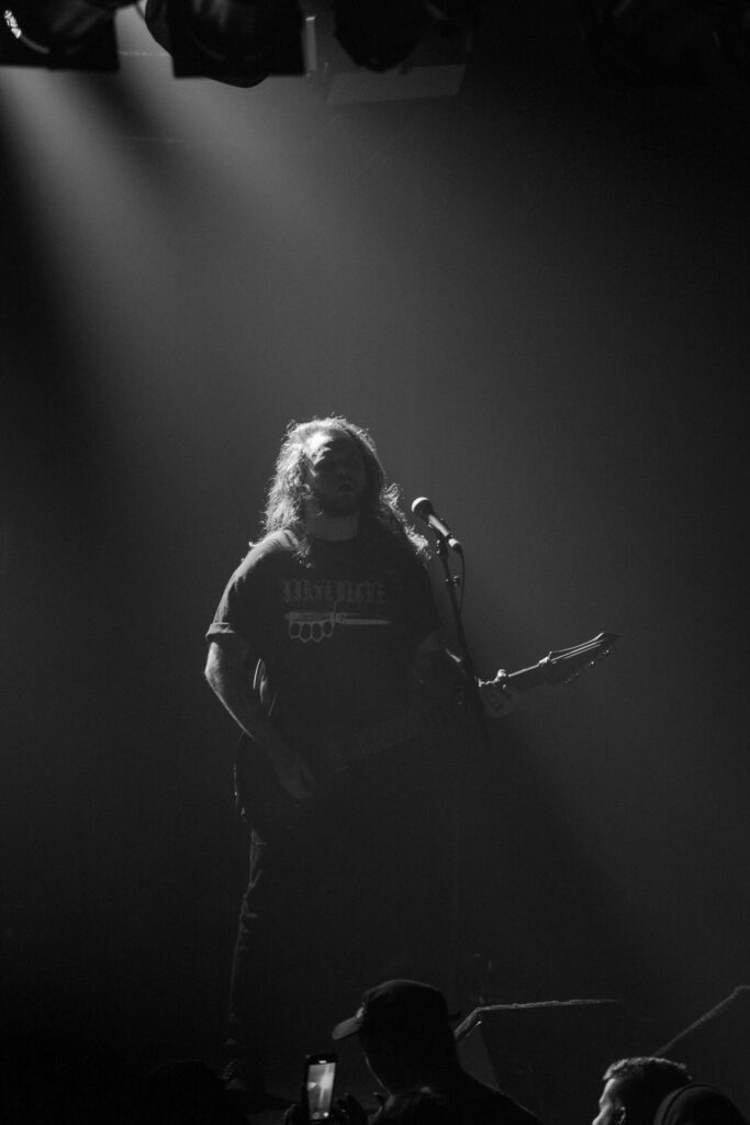 Kyle Carter, guitarist for Bodysnatcher, at den Atelier in Luxembourg