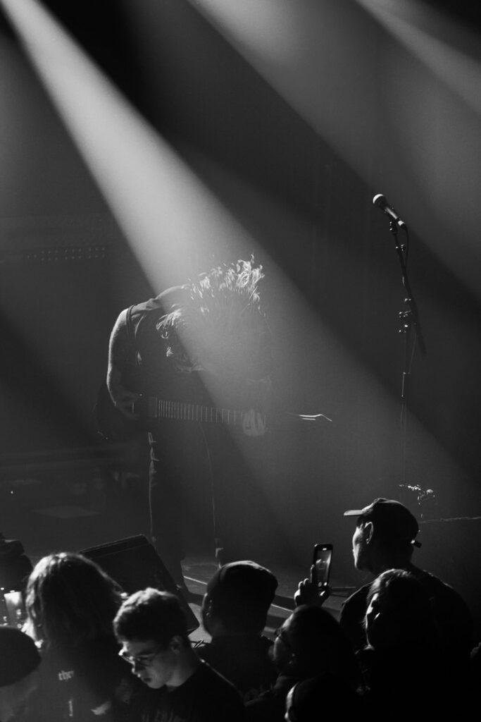 Kyle Carter, guitarist for Bodysnatcher, at den Atelier in Luxembourg