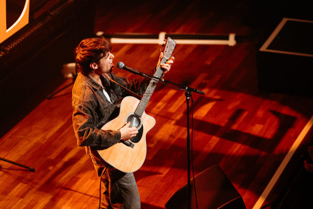 Deutscher Sänger Myle live in Luxemburg, on tour mit Kamrad